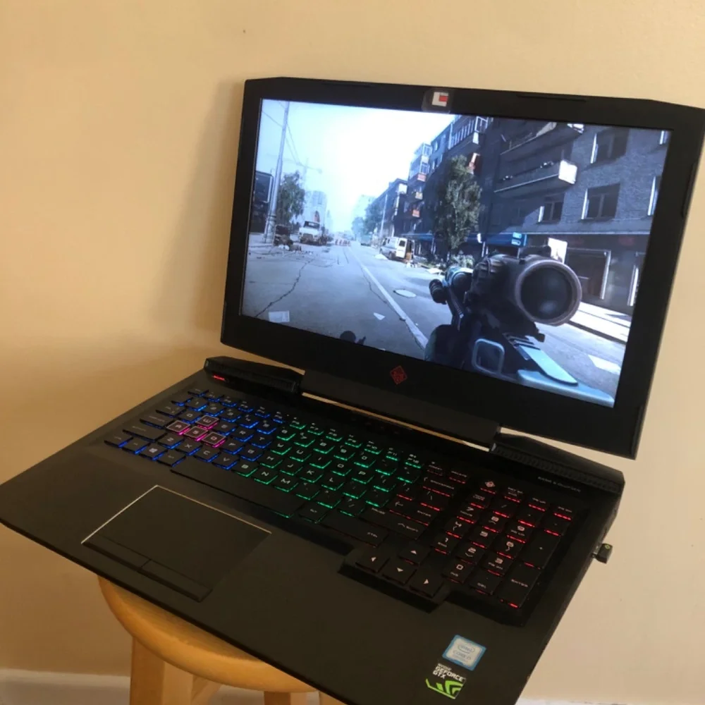 Gaming Laptop HP OMEN 15.6″ FHD , Windows 11, Intel Core i7, NVIDIA